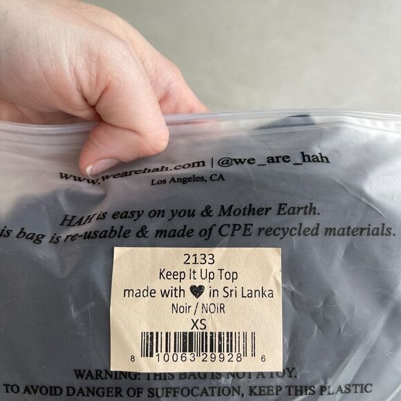 HAH by Free People Keep It Up Top Size XS Noir Open Back Long Sleeve Cropped NEW - Picture 9 of 9